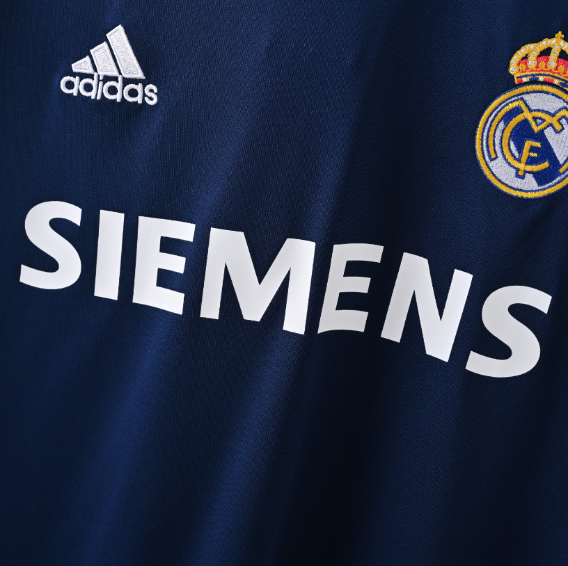 05-06 Real Madrid Away Retro Kit