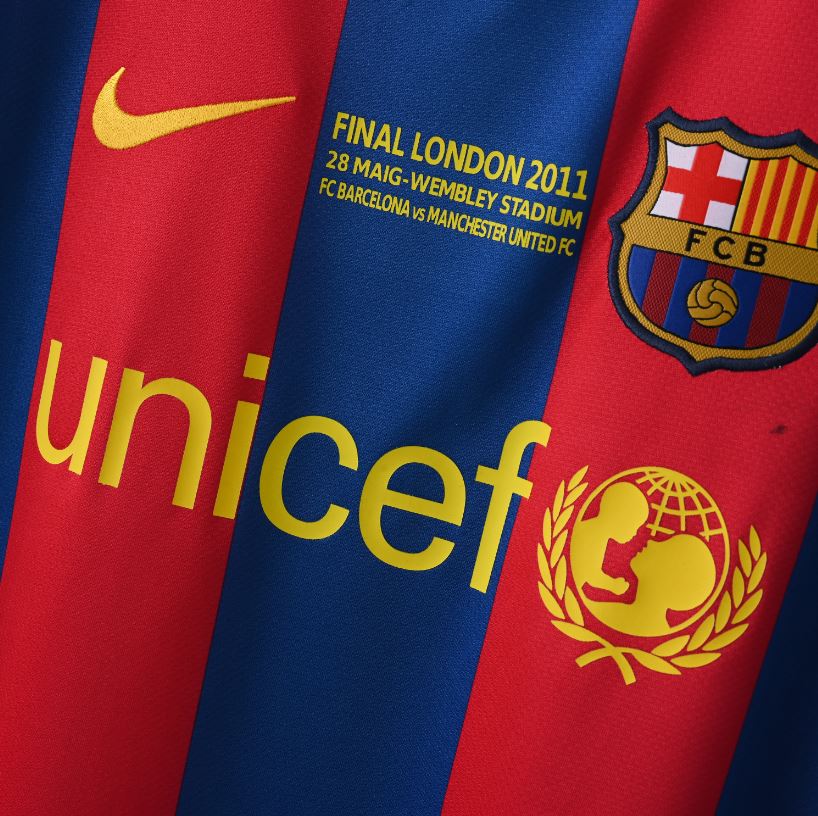 10-11 Barcelona Home Retro Kit