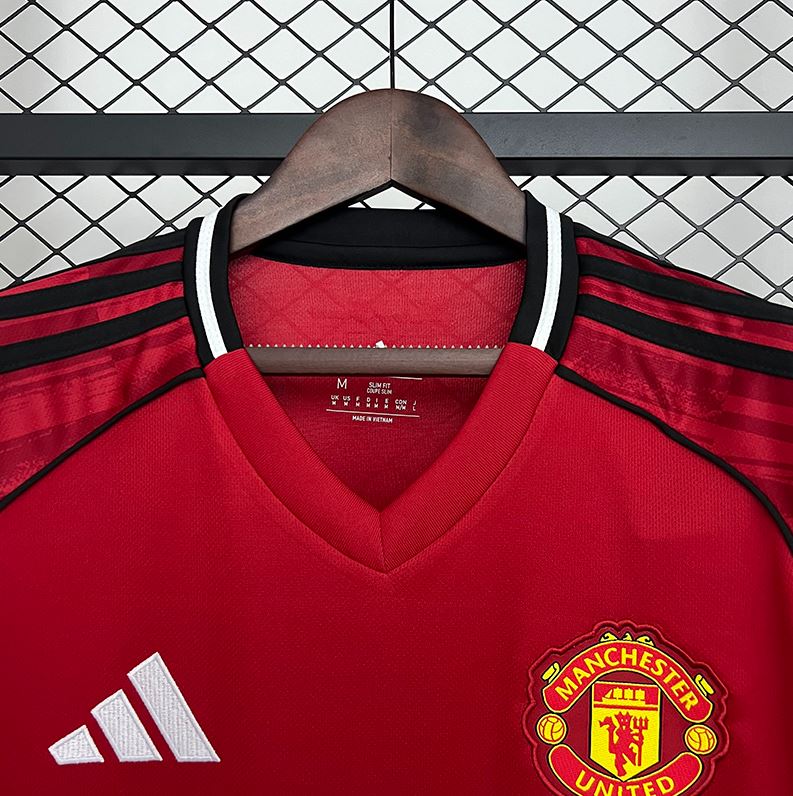 Manchester United 25-26 Home Kit