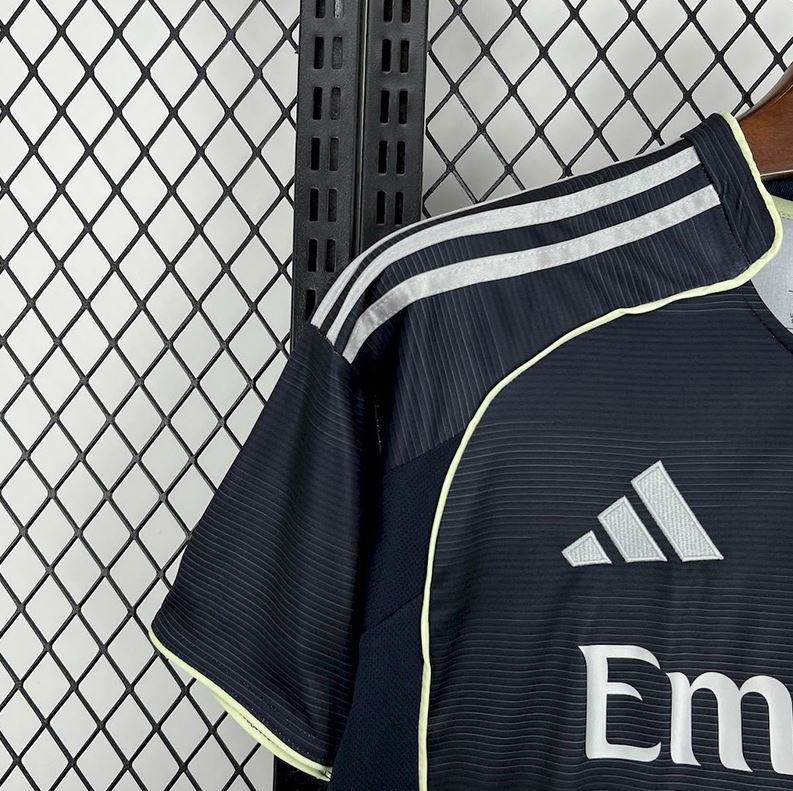 Real Madrid 25-26 Away Kit