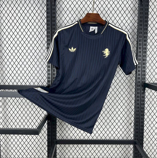 Juventus 25-26 Away Kit
