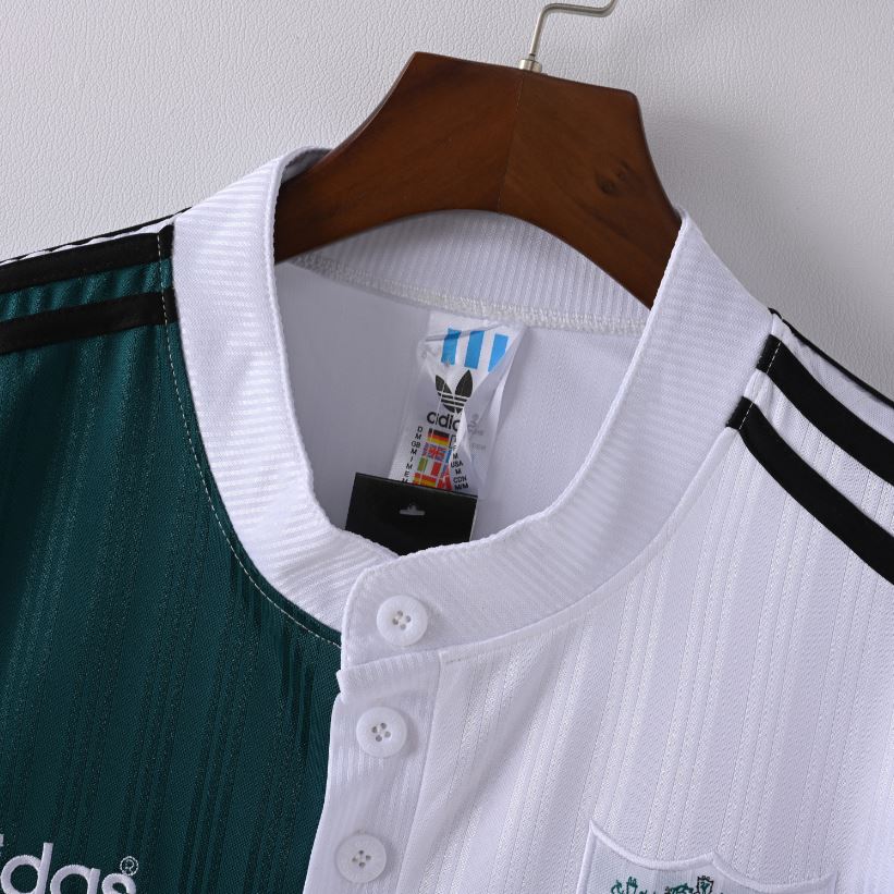 95-96 Liverpool Away Retro Kit