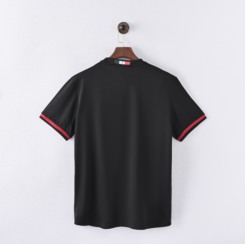 16-17 AC Milan Home Retro Kit