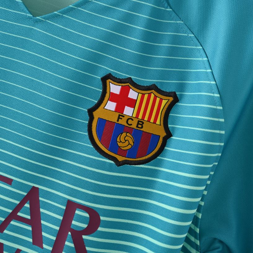 Barcelona Retro 16-17 Away Kits