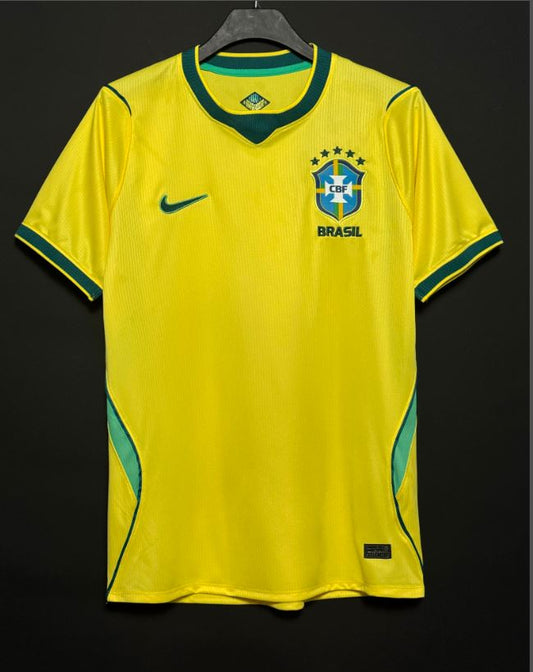 Brazil 25-26 Home Kit