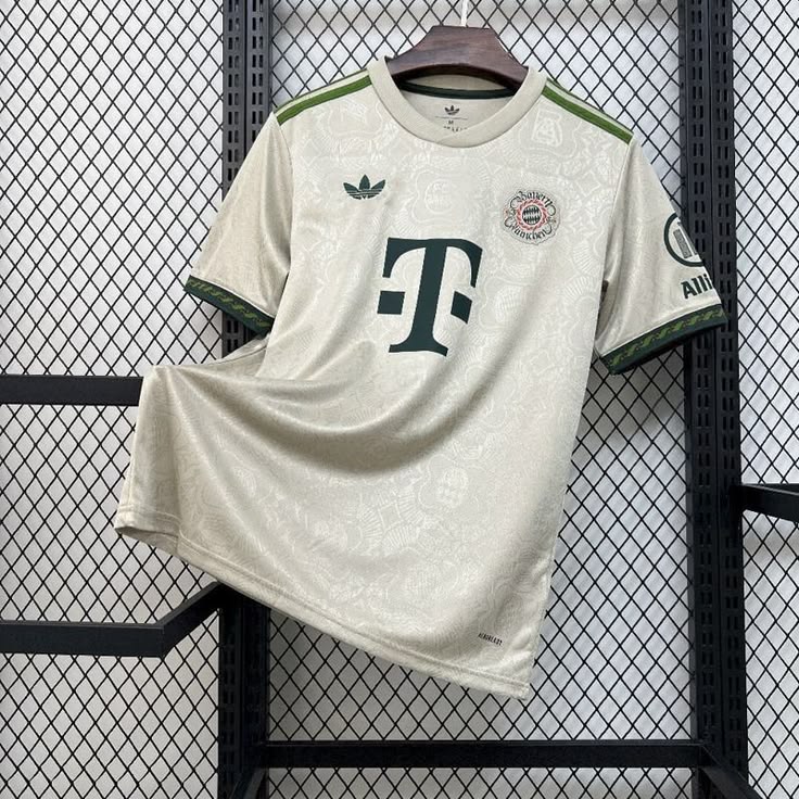 Bayern Munchen 25-26 Kits