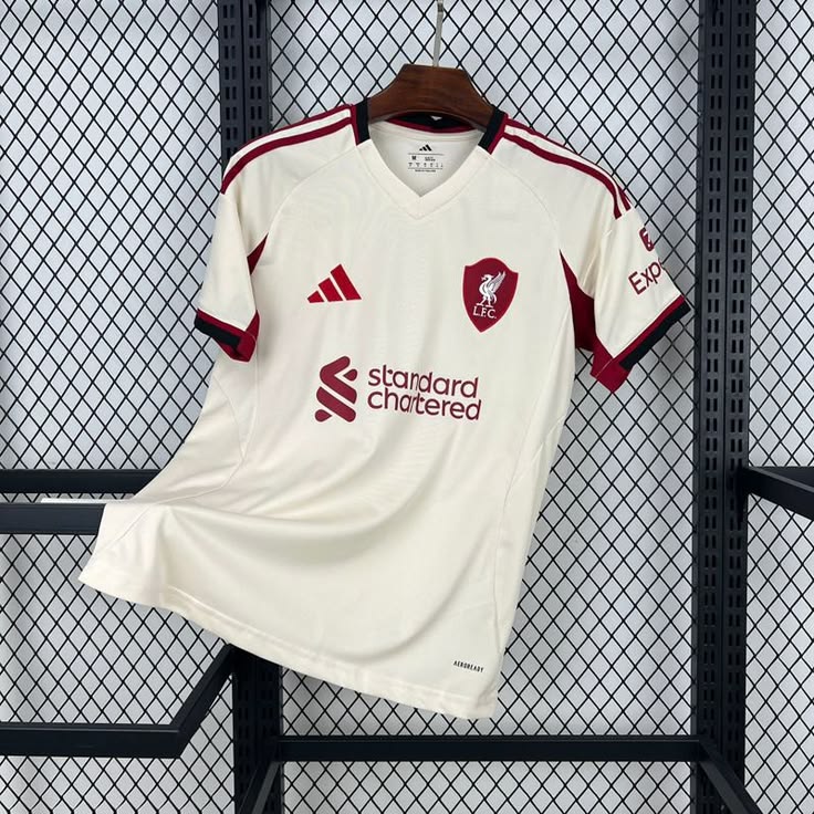 Liverpool 25-26 Kits
