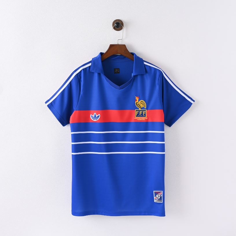 France 82-84 Kits