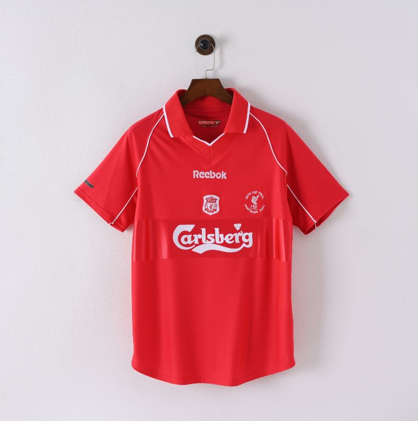 Liverpool Retro 00-01 Kits