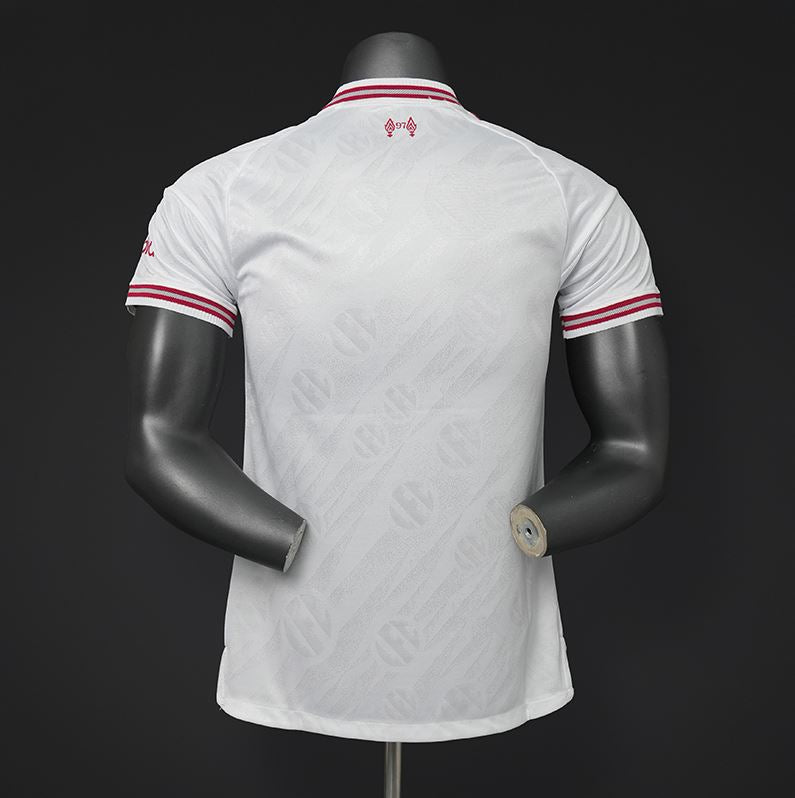 Liverpool 26/27 Kits