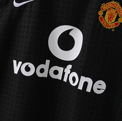 03-04 Manchester United Away Retro Kit