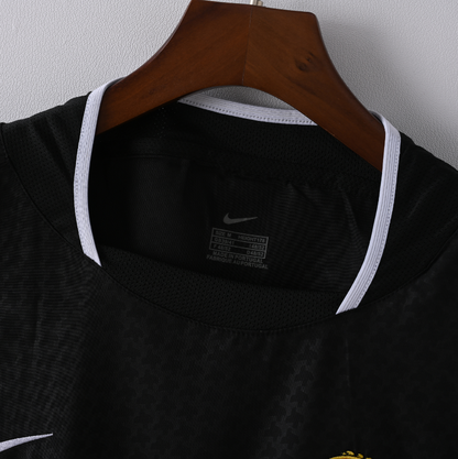 03-04 Manchester United Away Retro Kit