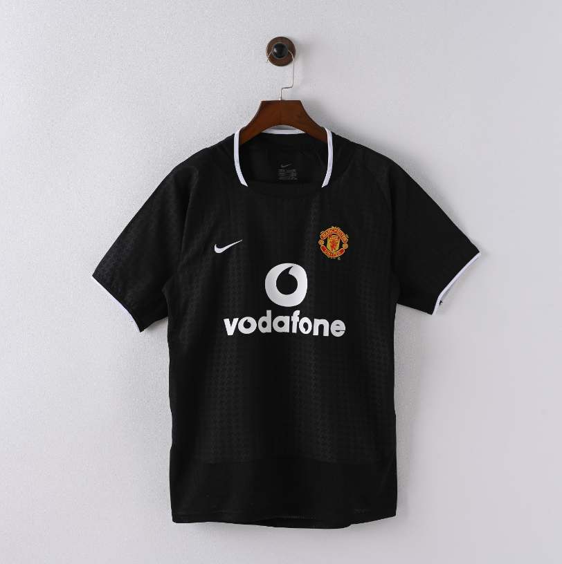 03-04 Manchester United Away Retro Kit