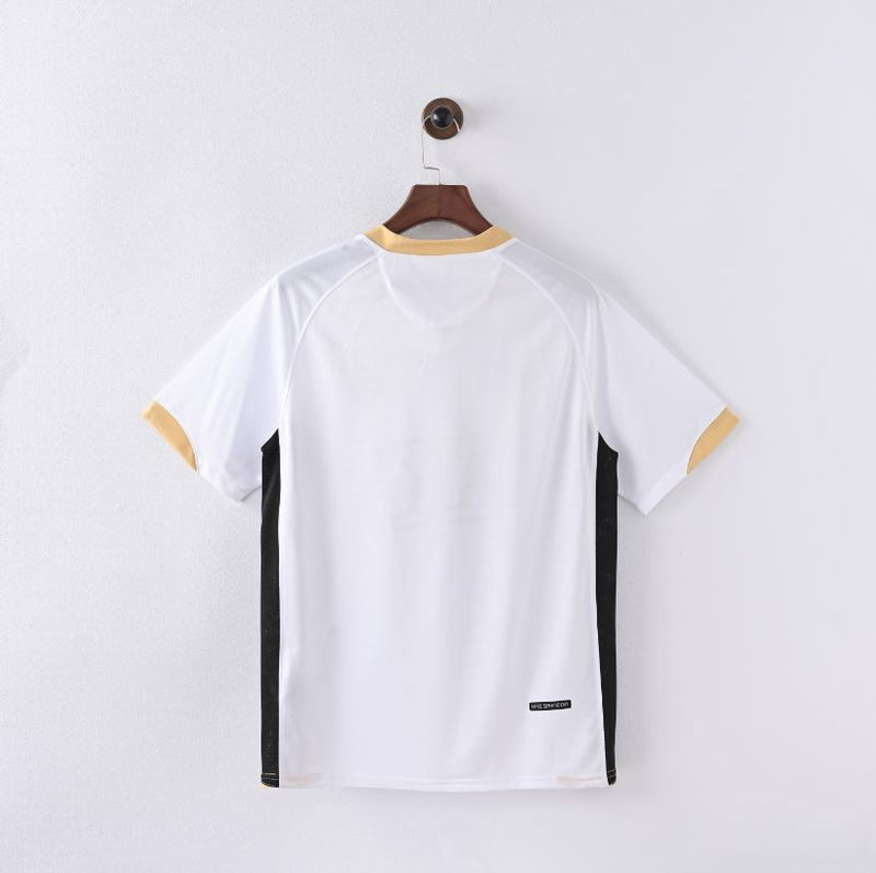 Manchester United Retro 06-07 Away Kits