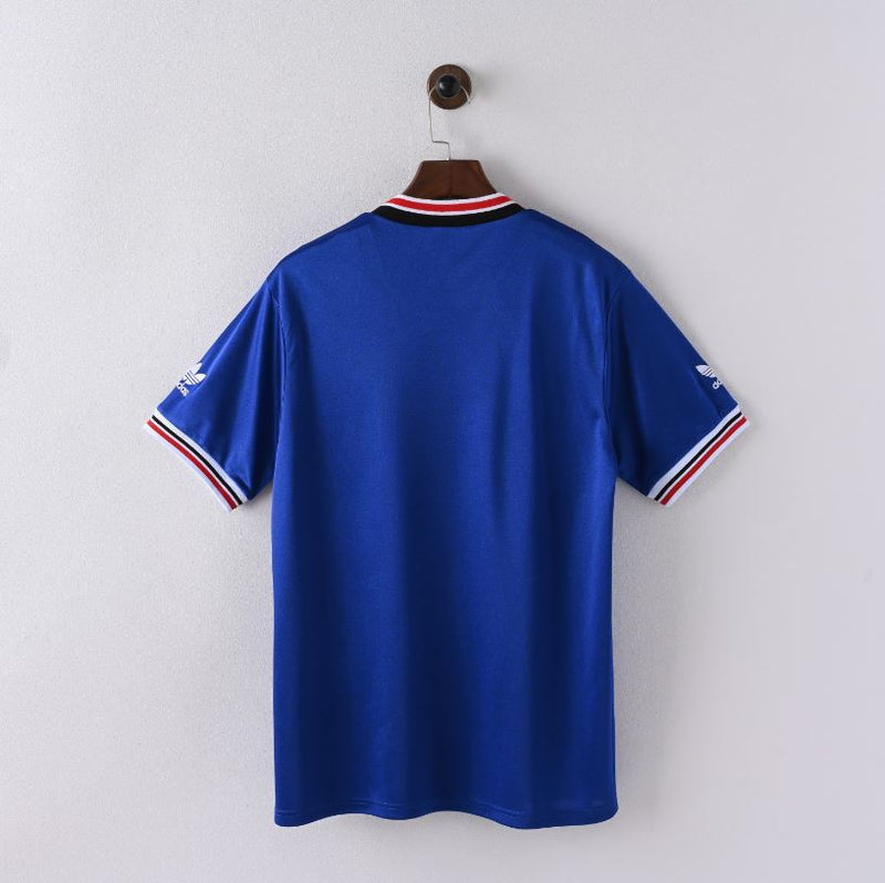 Manchester United Retro 1984 Away Kits