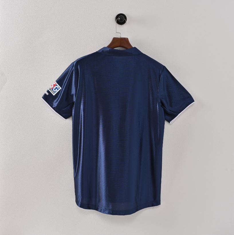 PSG Retro 01-02 Kits