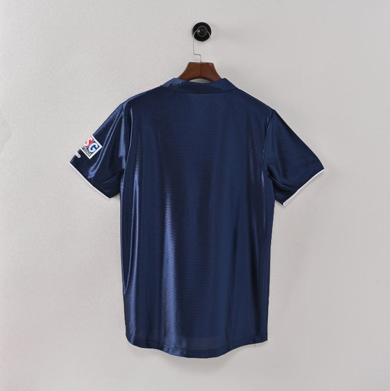 PSG Retro 01-02 Kits