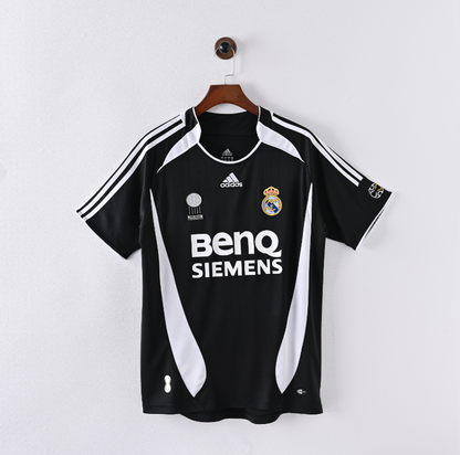 06-07 Real Madrid Home Retro Kit