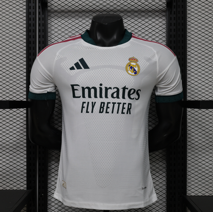 Real Madrid 26-27 Home Kit