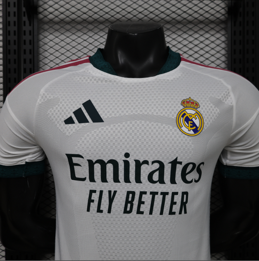 Real Madrid 26-27 Home Kit